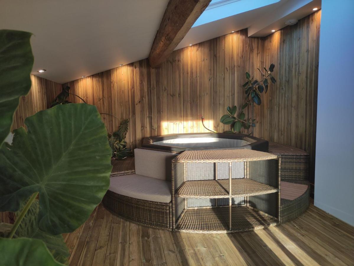 Maison D'Hotes Coeur D'Herault - Gite Et Chambres D'Hotes - Spa & Massages Péret Екстериор снимка