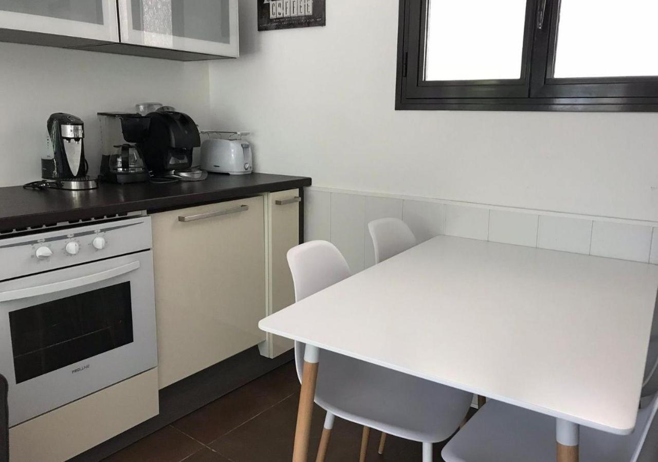 Maison D'Hotes Coeur D'Herault - Gite Et Chambres D'Hotes - Spa & Massages Péret Екстериор снимка
